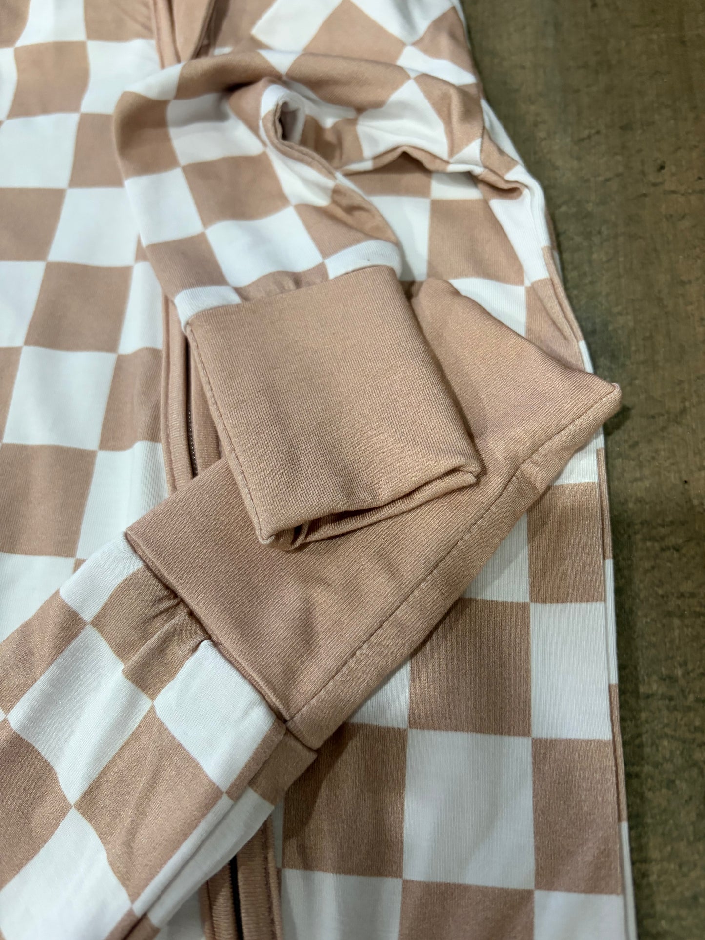 Checkered Bamboo Sleeper