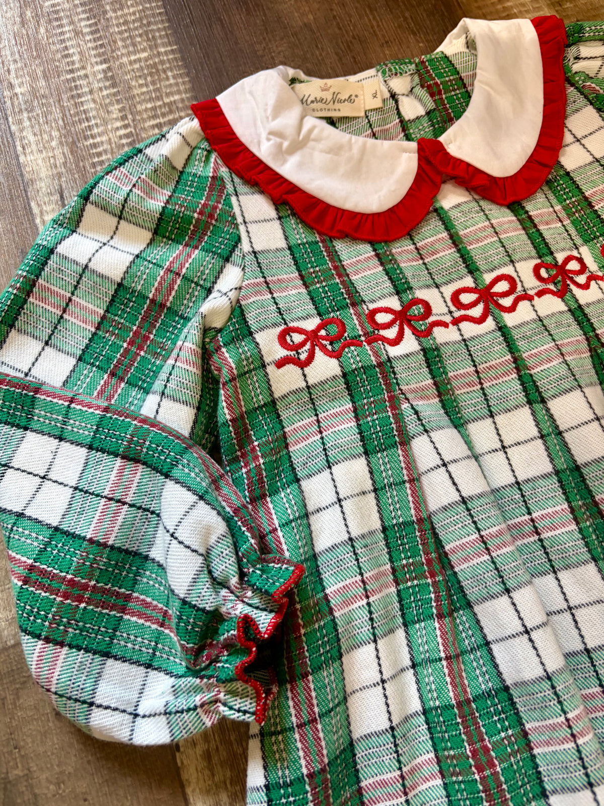 Classic Christmas Plaid Bubble