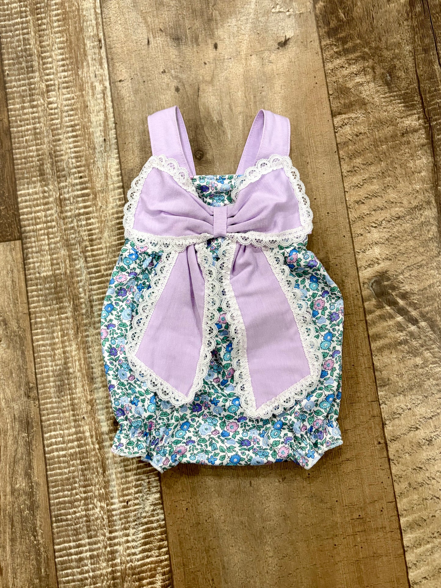 Southern Belle Bow Bubble