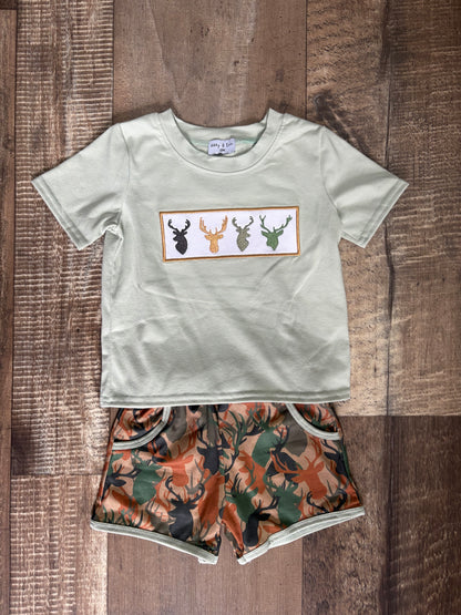Antler Embroidered Set