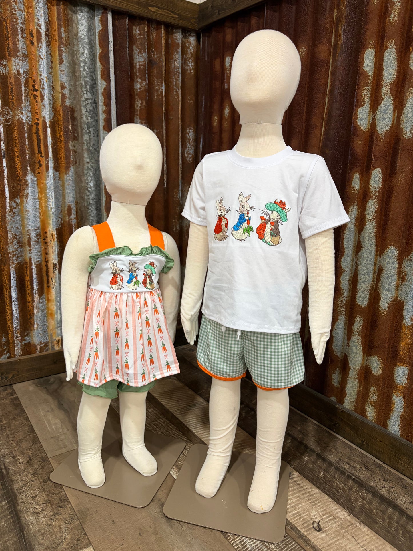 Peter Rabbit Embroidered Set